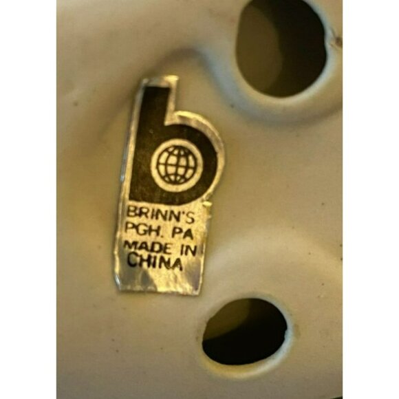 Vintage Brinns Ceramic Kitten Figurine In Hat With Bow Detail - Picture 8 of 8